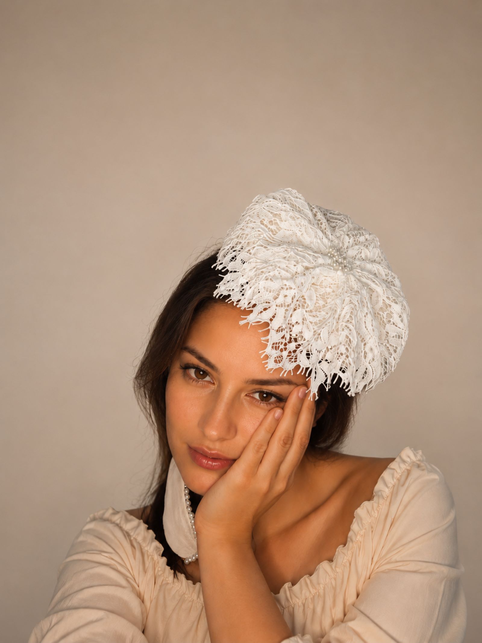 Lace Windflower Fascinator - Görsel 3