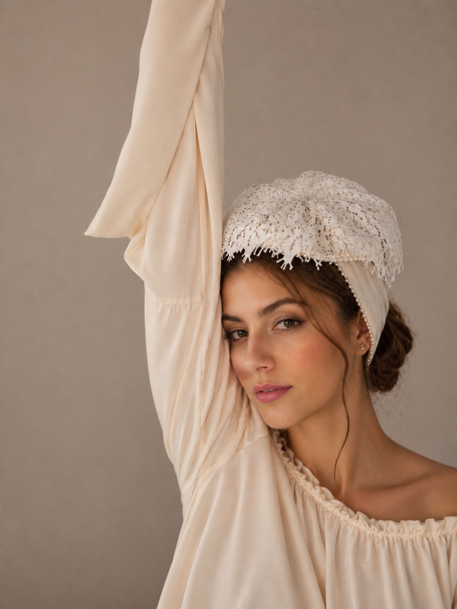 Lace Windflower Fascinator - Görsel 2